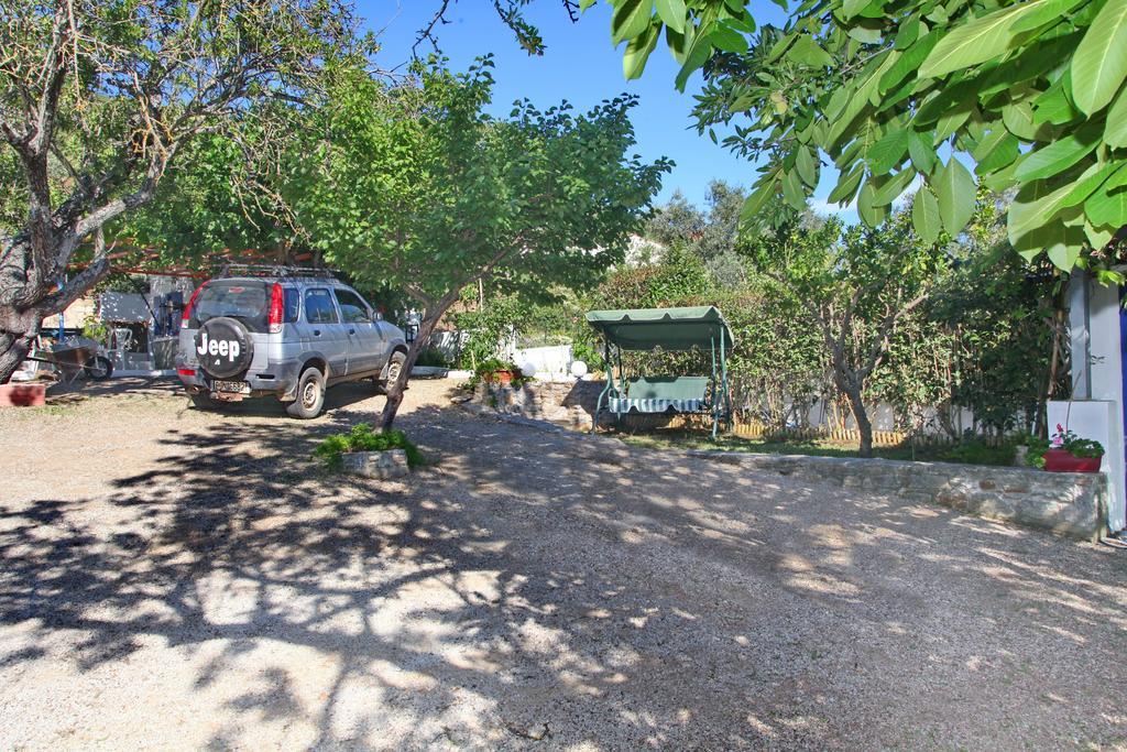 Alexandra Sofia Apartment Stafylos Bagian luar foto