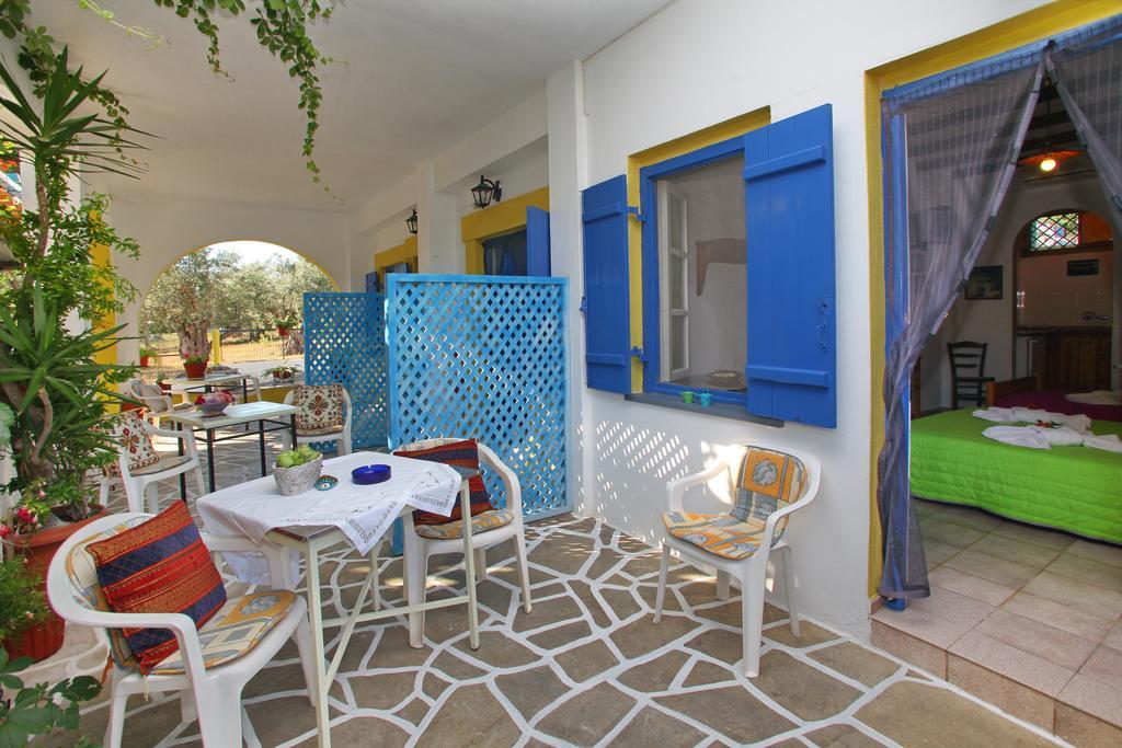 Alexandra Sofia Apartment Stafylos Bagian luar foto