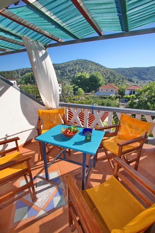 Alexandra Sofia Apartment Stafylos Bagian luar foto